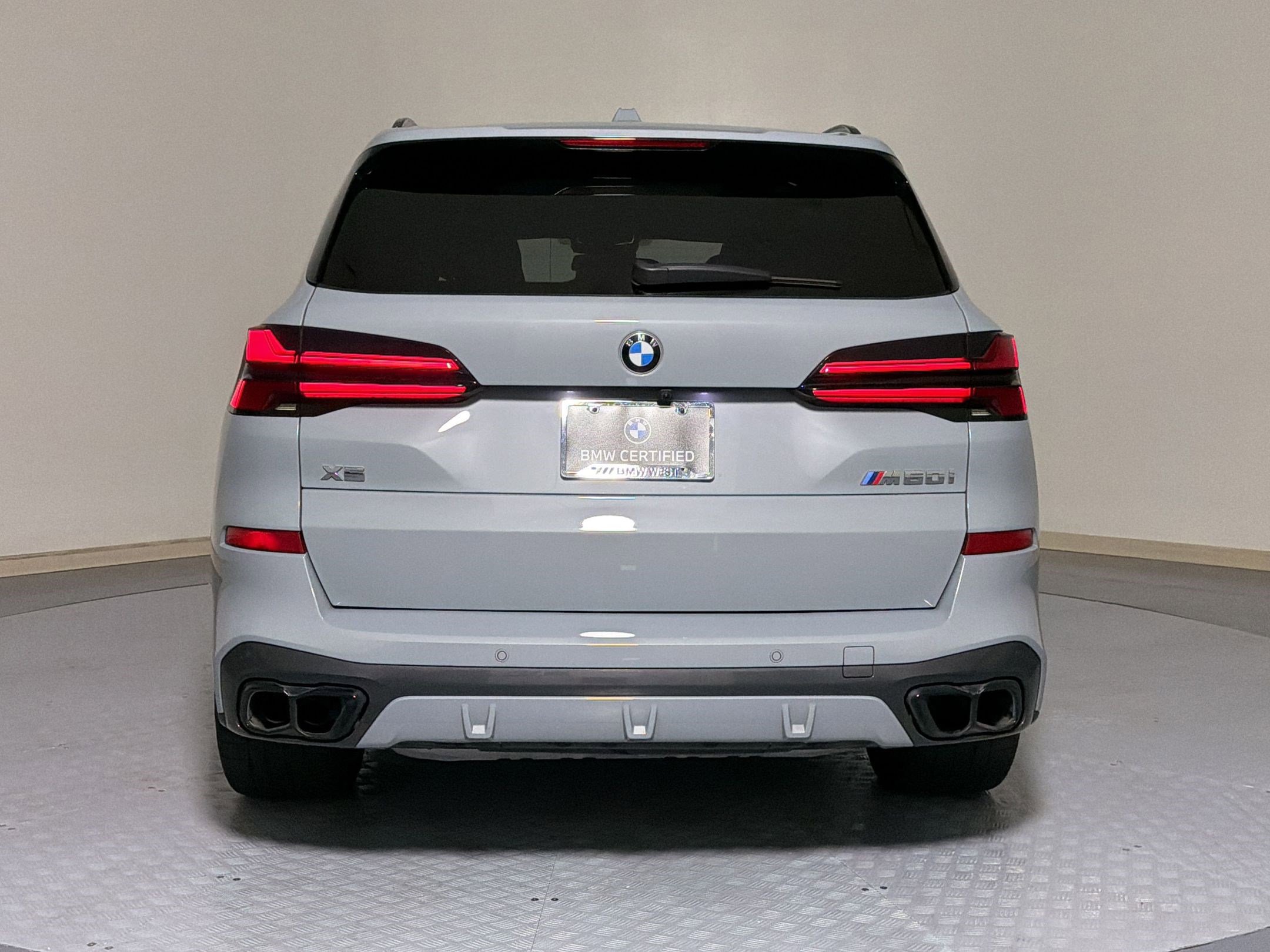 Certified 2025 BMW X5 M60i w/ Parking Assistance Package AWD/4WD image 10