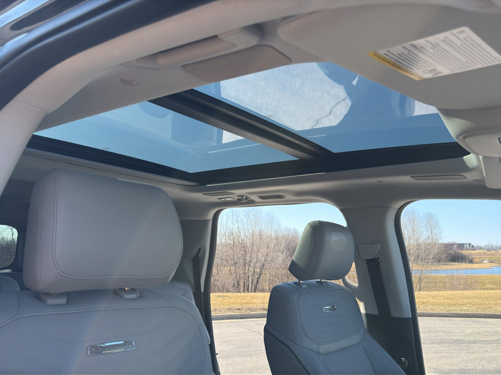 Certified 2025 Ford Expedition Max Platinum w/ Platinum Ultimate Package image 33