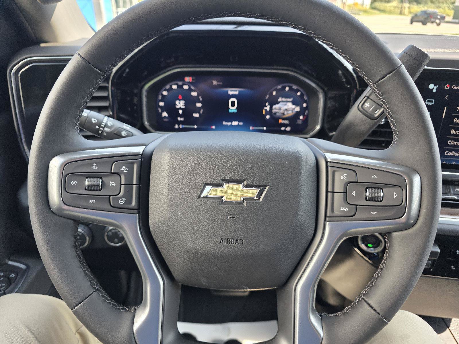 New 2026 Chevrolet Silverado 1500 LT w/ LPO, Liner Protection Package AWD/4WD image 17