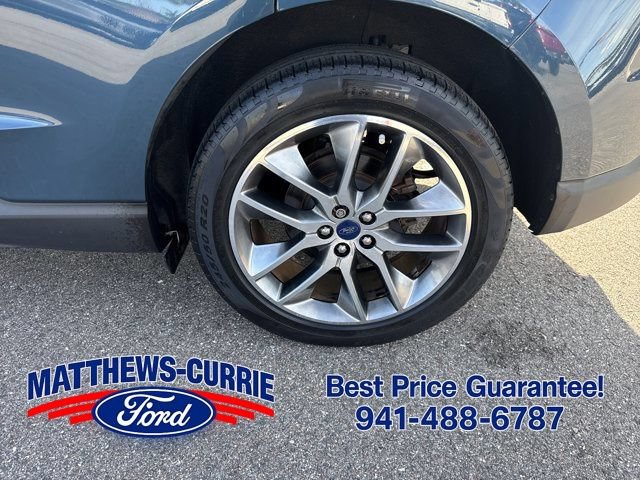 Used 2016 Ford Edge Titanium w/ Technology Package FWD image 15