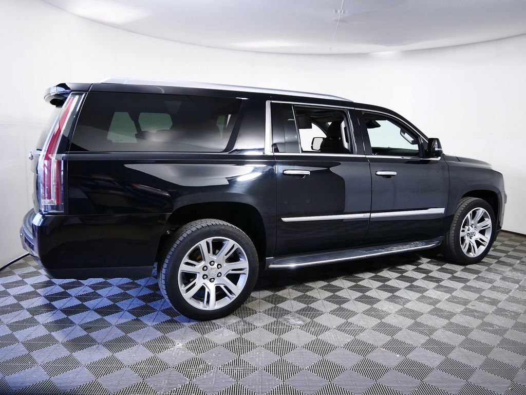 Used 2020 Cadillac Escalade ESV Premium Luxury AWD/4WD image 9