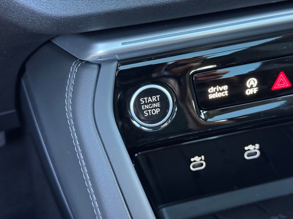 New 2025 Audi Q5 Prestige image 31