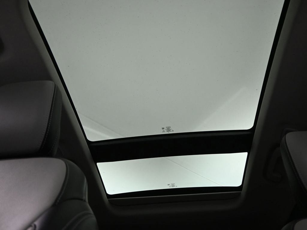 Used 2023 Ford Escape Platinum w/ Premium Technology Package image 18