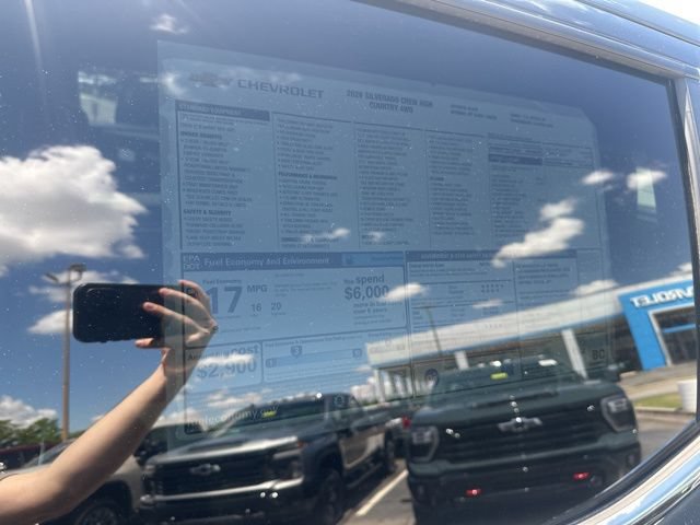 New 2026 Chevrolet Silverado 1500 High Country w/ LPO, Dark Essentials Package AWD/4WD image 34