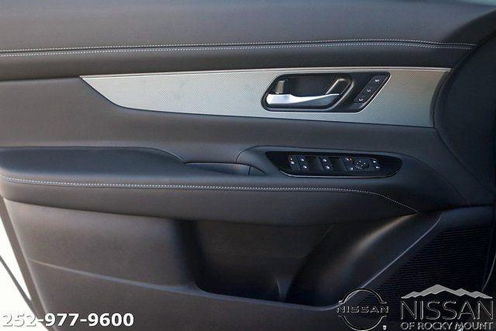 New 2026 Nissan Murano SL w/ Comfort Package AWD/4WD image 10