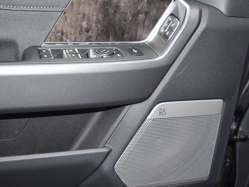 New 2026 Ford F350 Lariat w/ FX4 Off-Road Package image 14