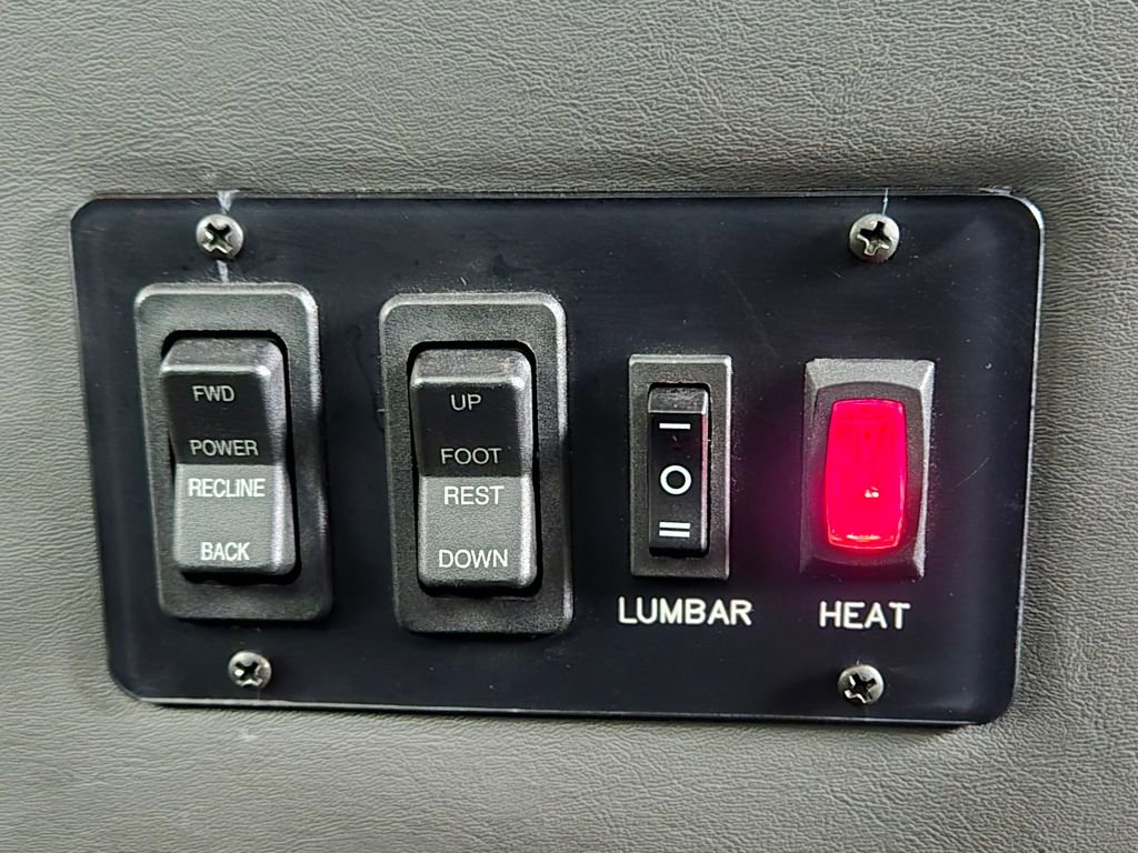 Used 2021 Mercedes-Benz Sprinter 2500 image 17