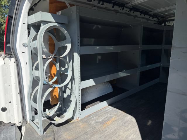 Used 2013 GMC Savana 3500 RWD image 25