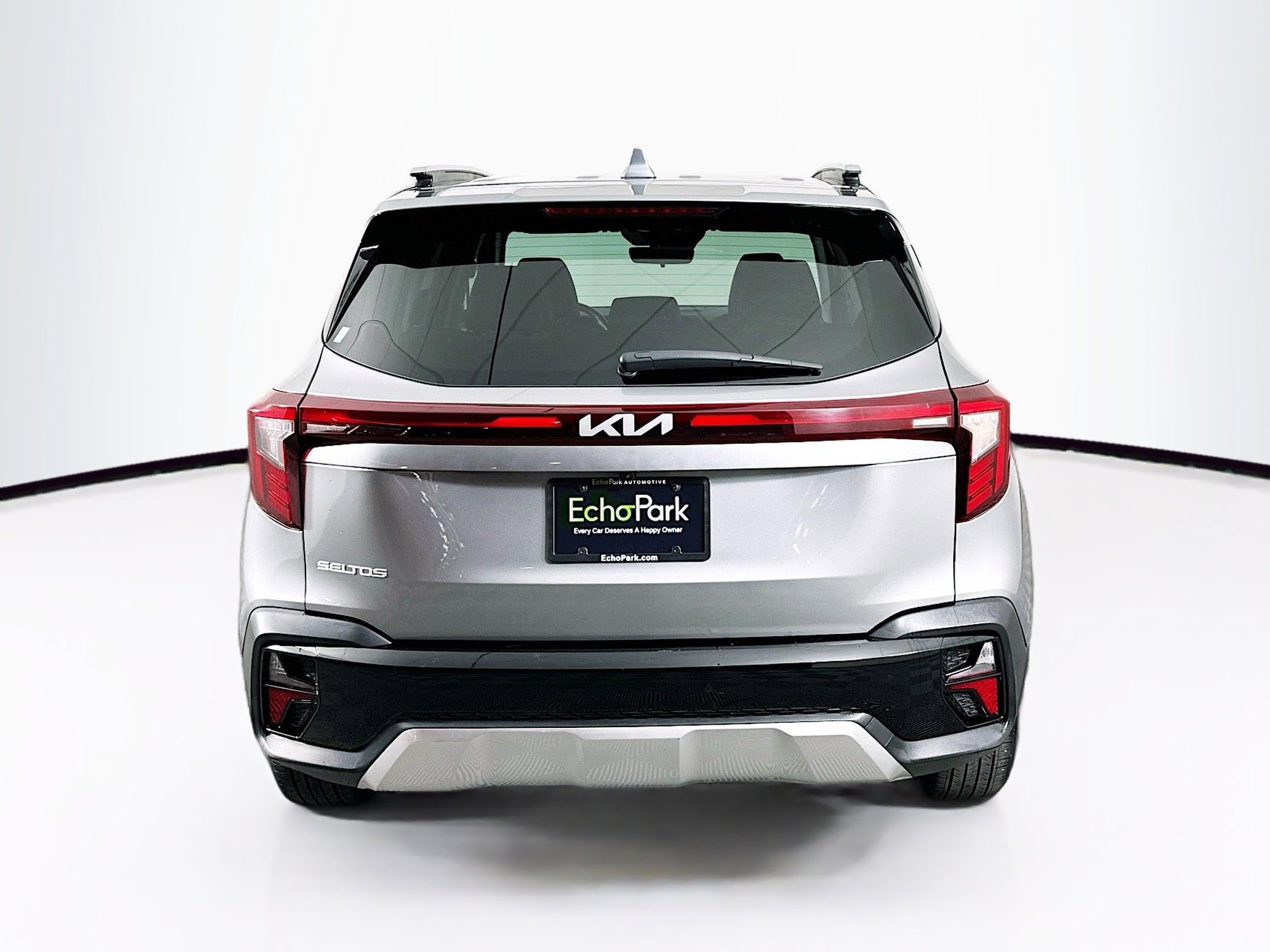 Used 2025 Kia Seltos S FWD image 7