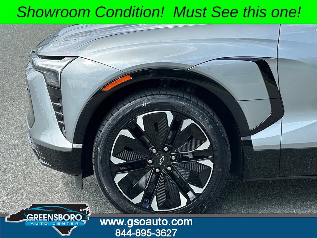 Used 2024 Chevrolet Blazer EV RS AWD/4WD image 38