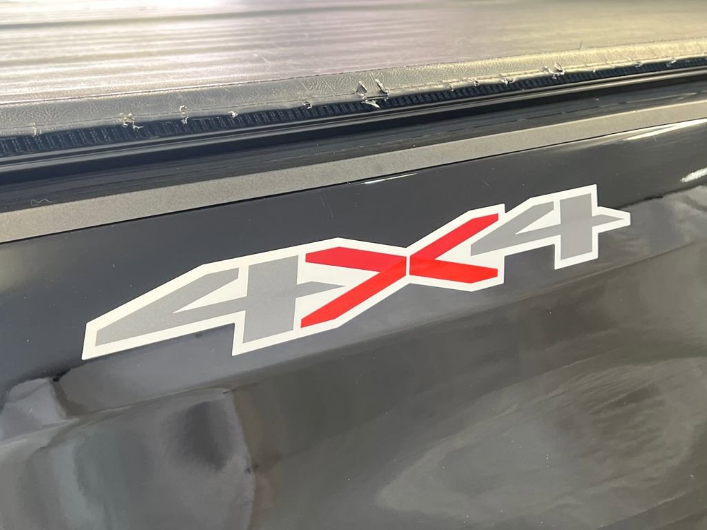 Used 2021 Chevrolet Silverado 1500 LT w/ Convenience Package II AWD/4WD image 22