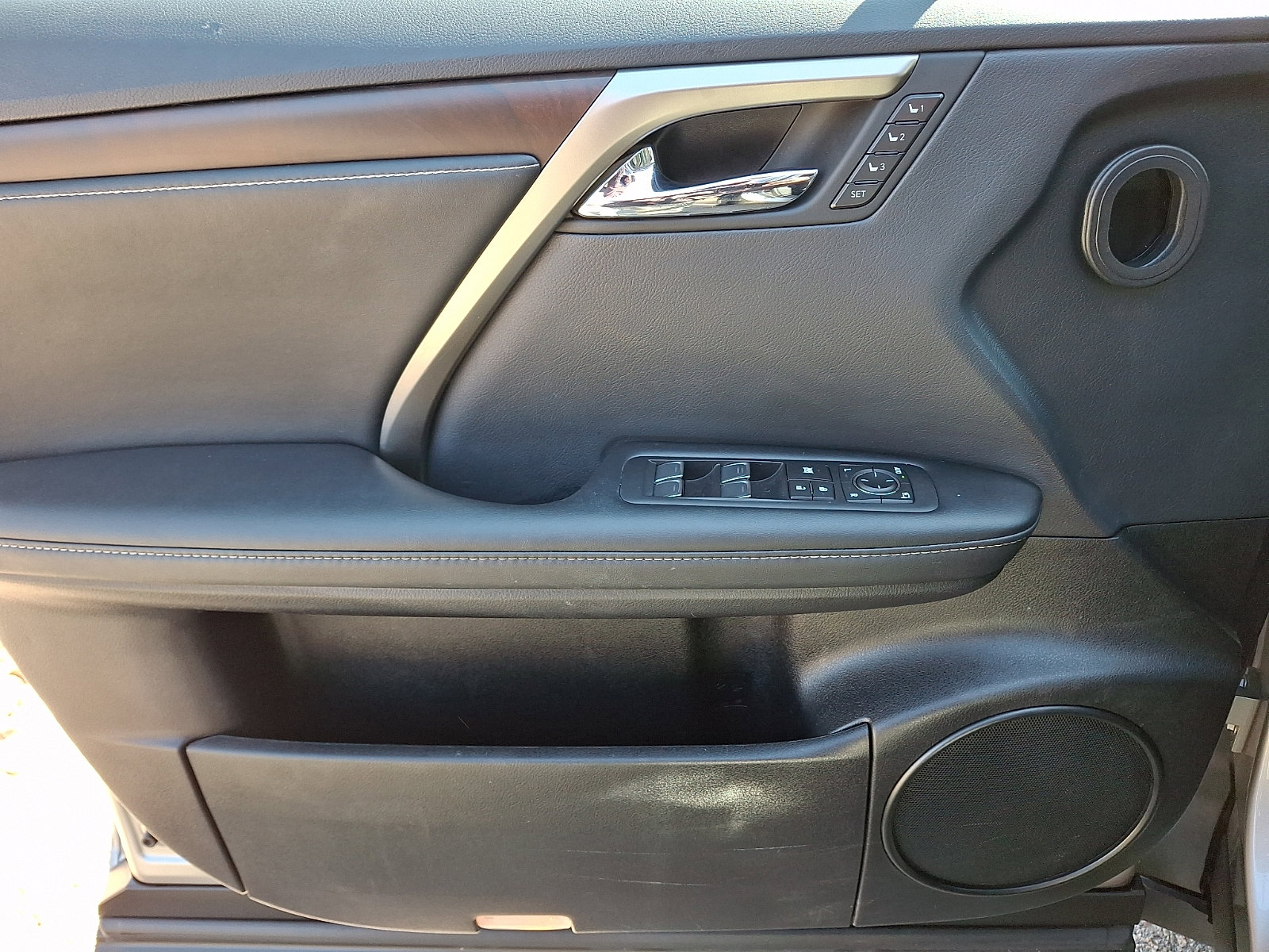 Certified 2022 Lexus RX 350 AWD w/ Premium Package image 13