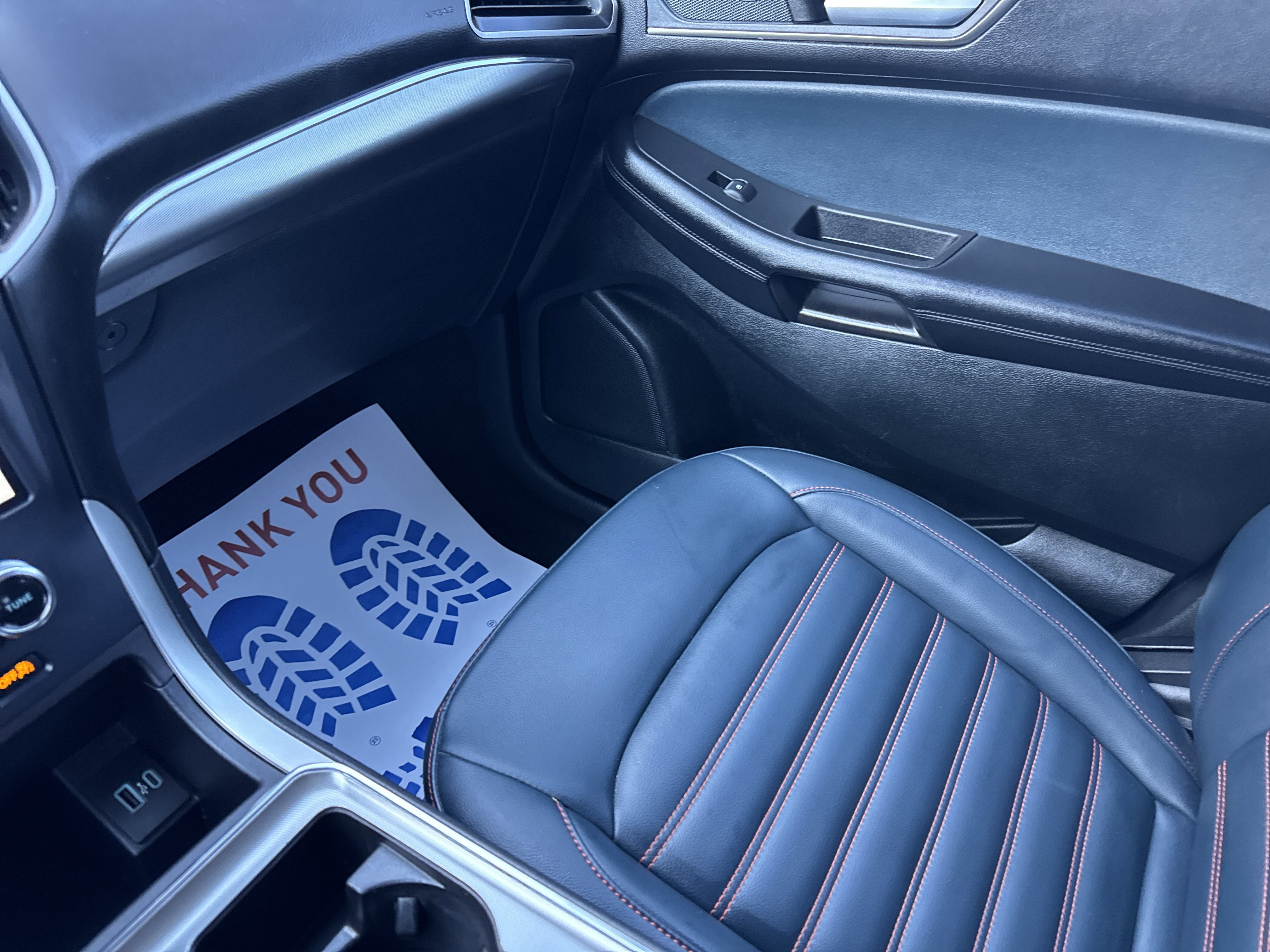 Used 2023 Ford Edge SEL w/ Sport Appearance Package image 32