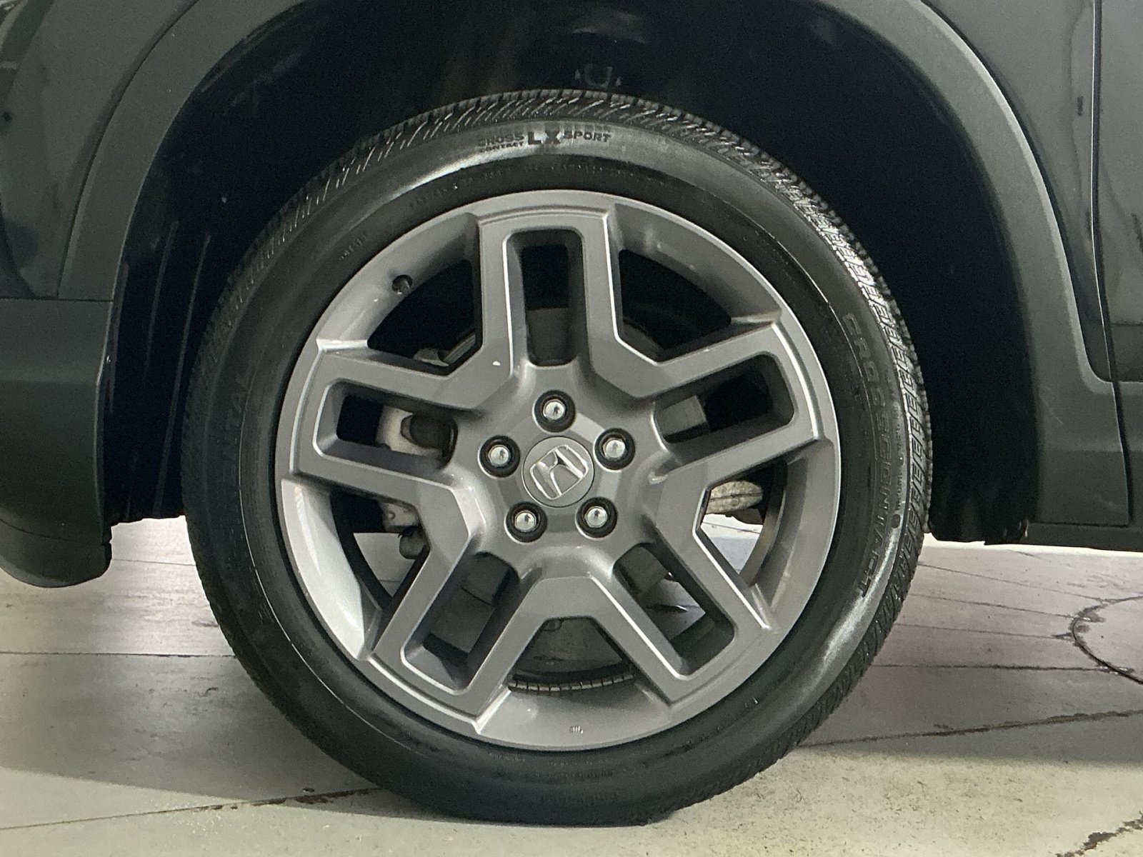 Used 2023 Honda Passport EX-L image 13
