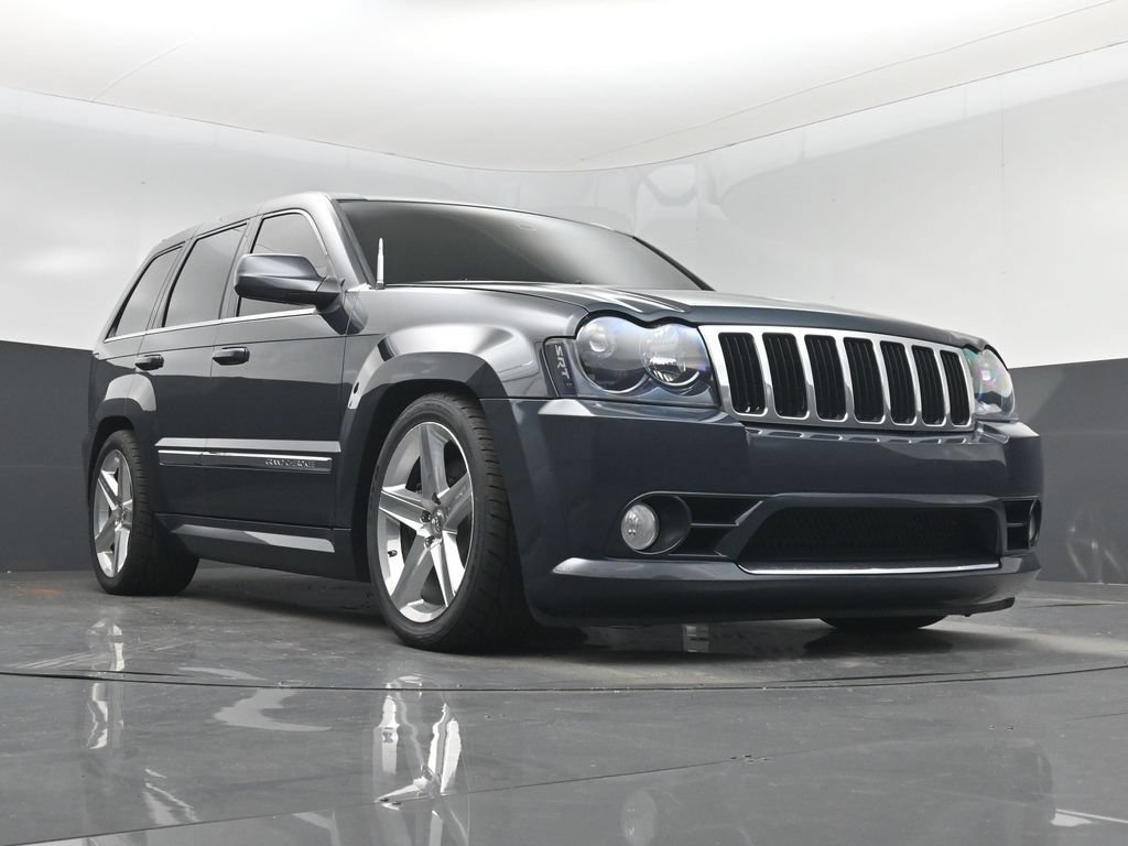Used 2007 Jeep Grand Cherokee SRT8 w/ SRT Option Group I AWD/4WD image 32