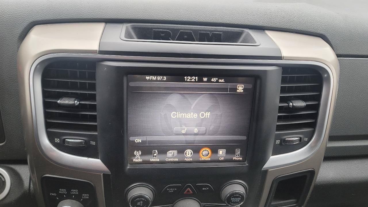 Used 2013 RAM 1500 Big Horn AWD/4WD image 40
