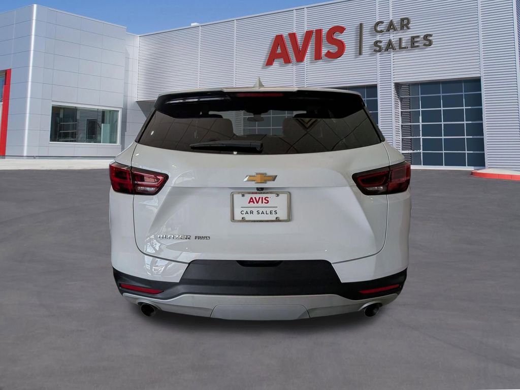 Used 2025 Chevrolet Blazer LT image 6