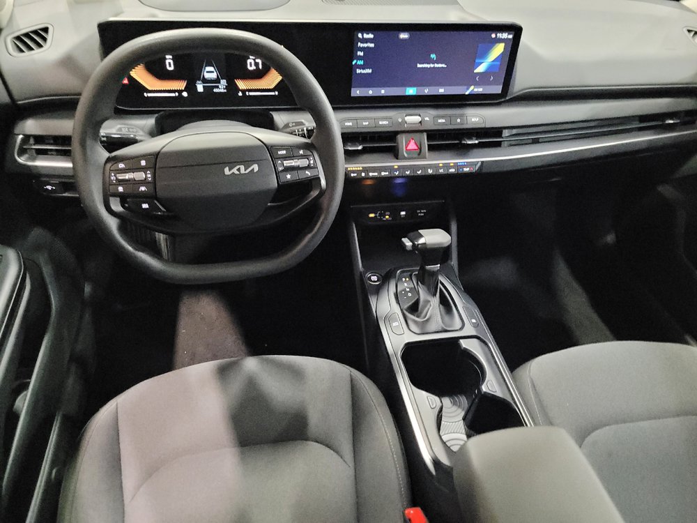 Used 2025 Kia K4 FWD image 22