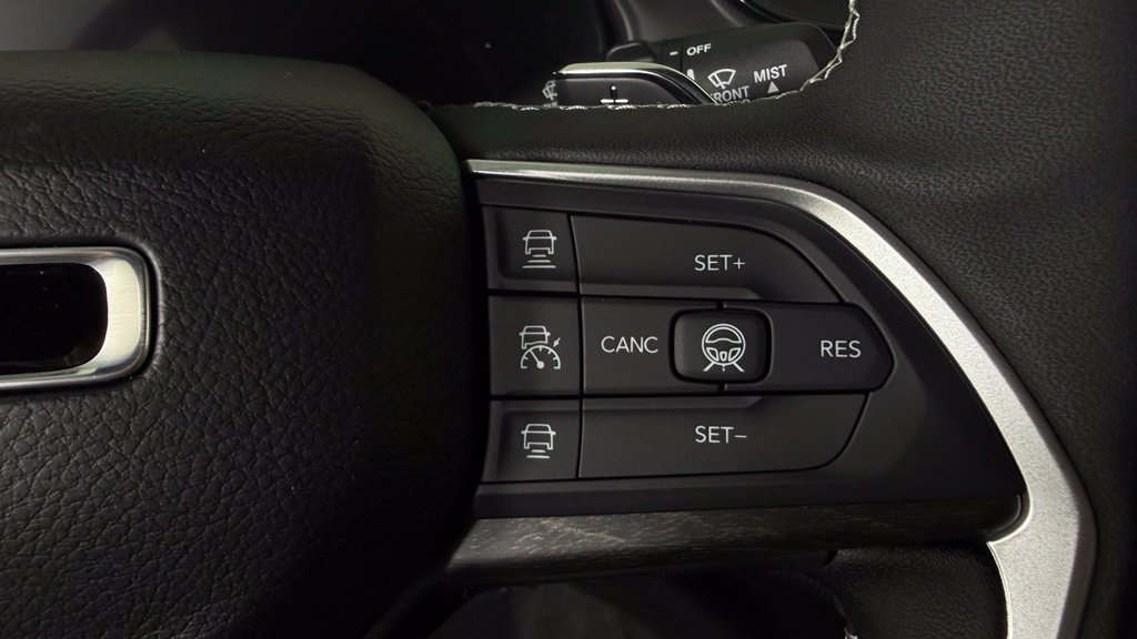 New 2027 Jeep Grand Cherokee L Limited AWD/4WD image 18