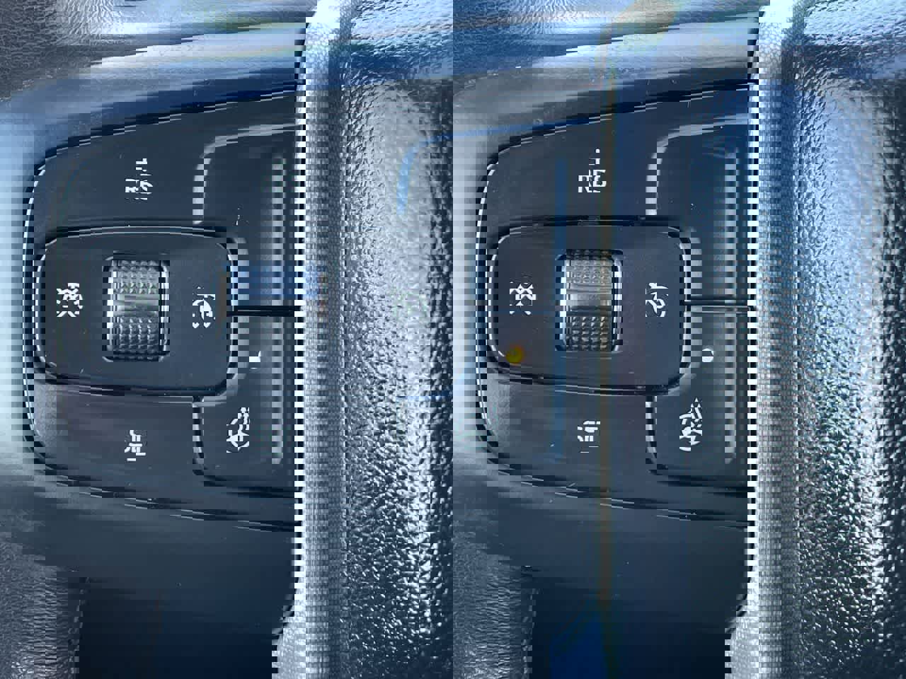 Used 2022 GMC Sierra 2500 SLE w/ SLE Value Package; image 22