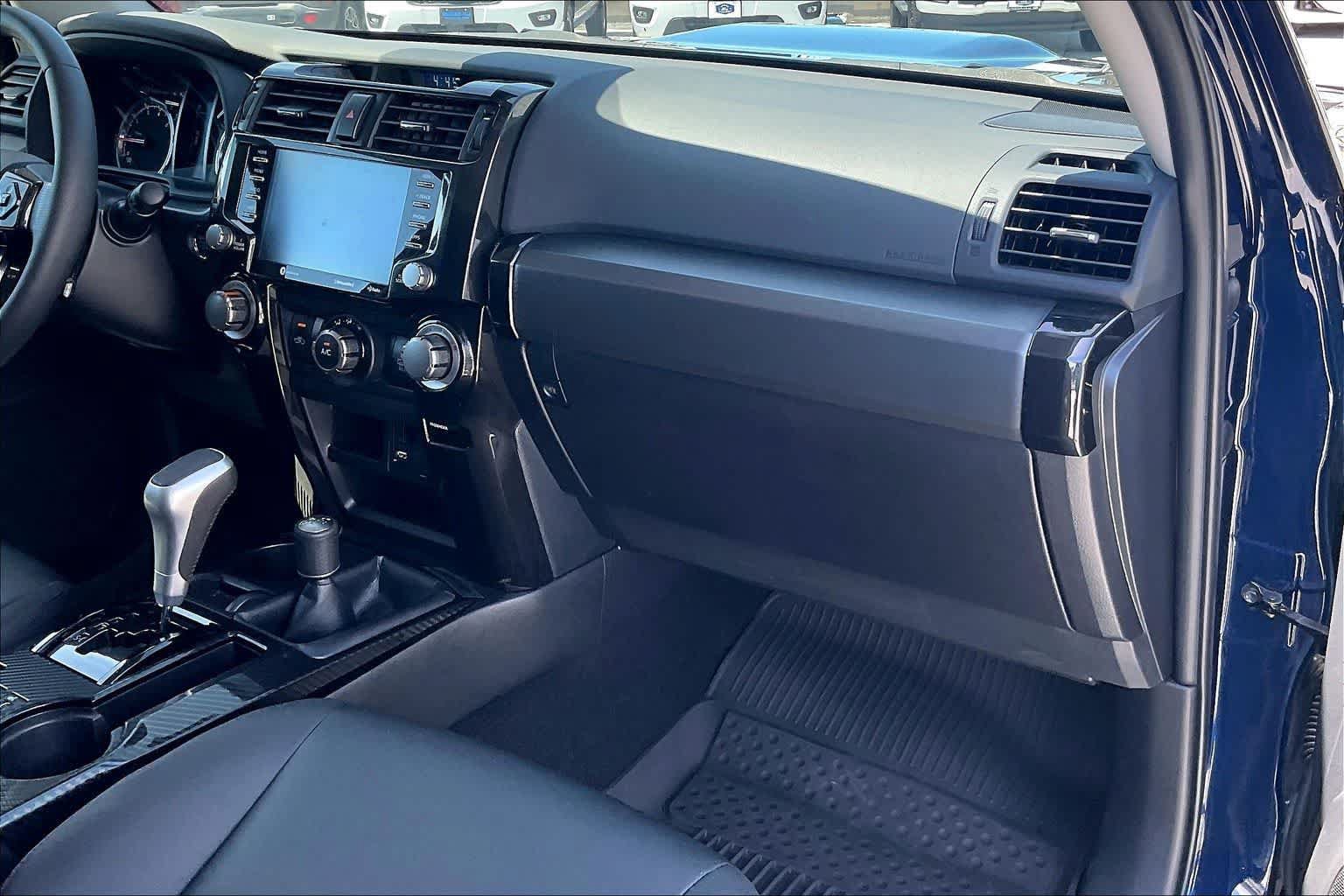 Used 2024 Toyota 4Runner TRD Off-Road Premium w/ Off Road Premium Plus Package AWD/4WD image 23