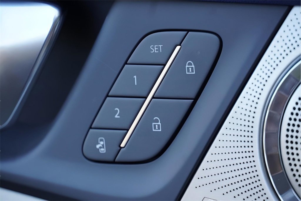 New 2026 Buick Enclave Avenir w/ Super Cruise Package image 22