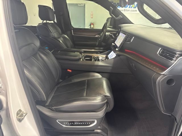Used 2023 Jeep Grand Wagoneer L Series II AWD/4WD image 28