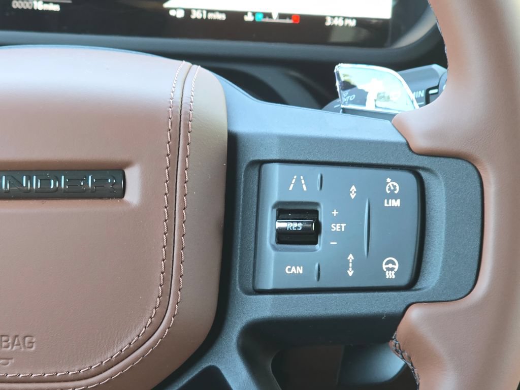 New 2026 Land Rover Defender 110 AWD/4WD image 17