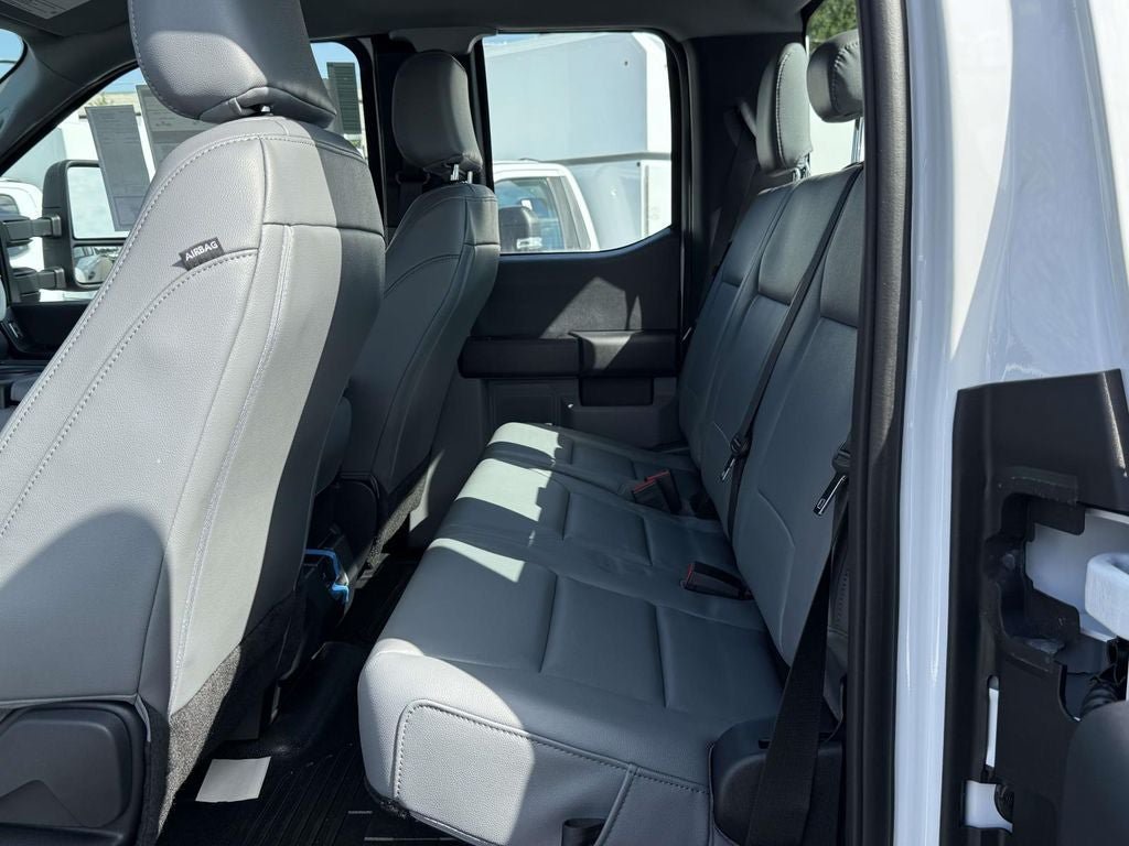 New 2026 Ford F350 XL w/ FX4 Off-Road Package AWD/4WD image 11