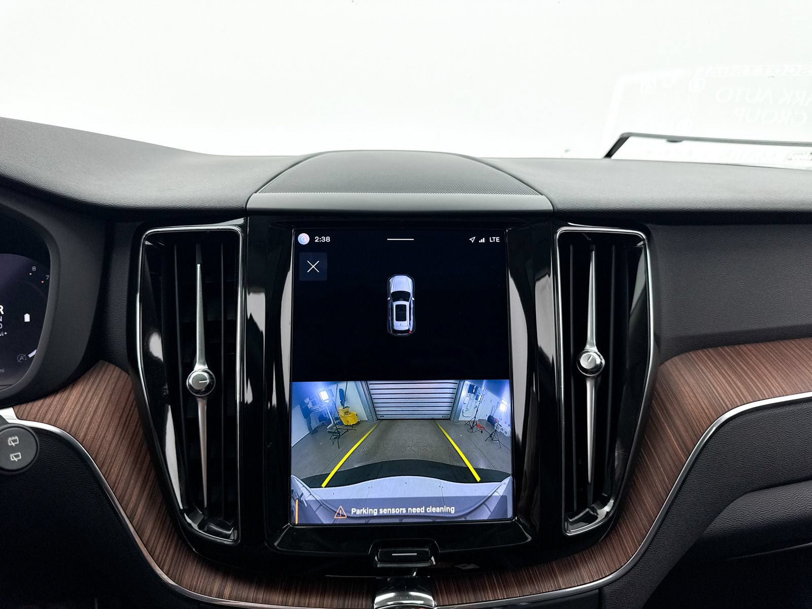Used 2023 Volvo XC60 B5 Plus w/ Protection Package Premier FWD image 10