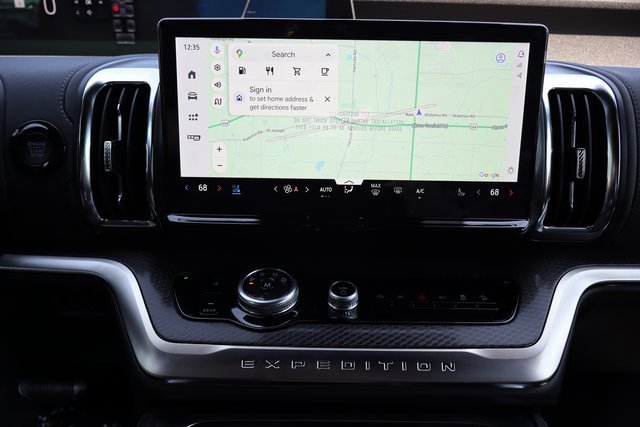 New 2025 Ford Expedition Max Platinum w/ Stealth Appearance Package image 7