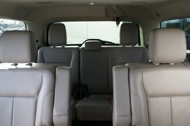 Used 2020 Ford Expedition XLT w/ Equipment Group 202A image 29