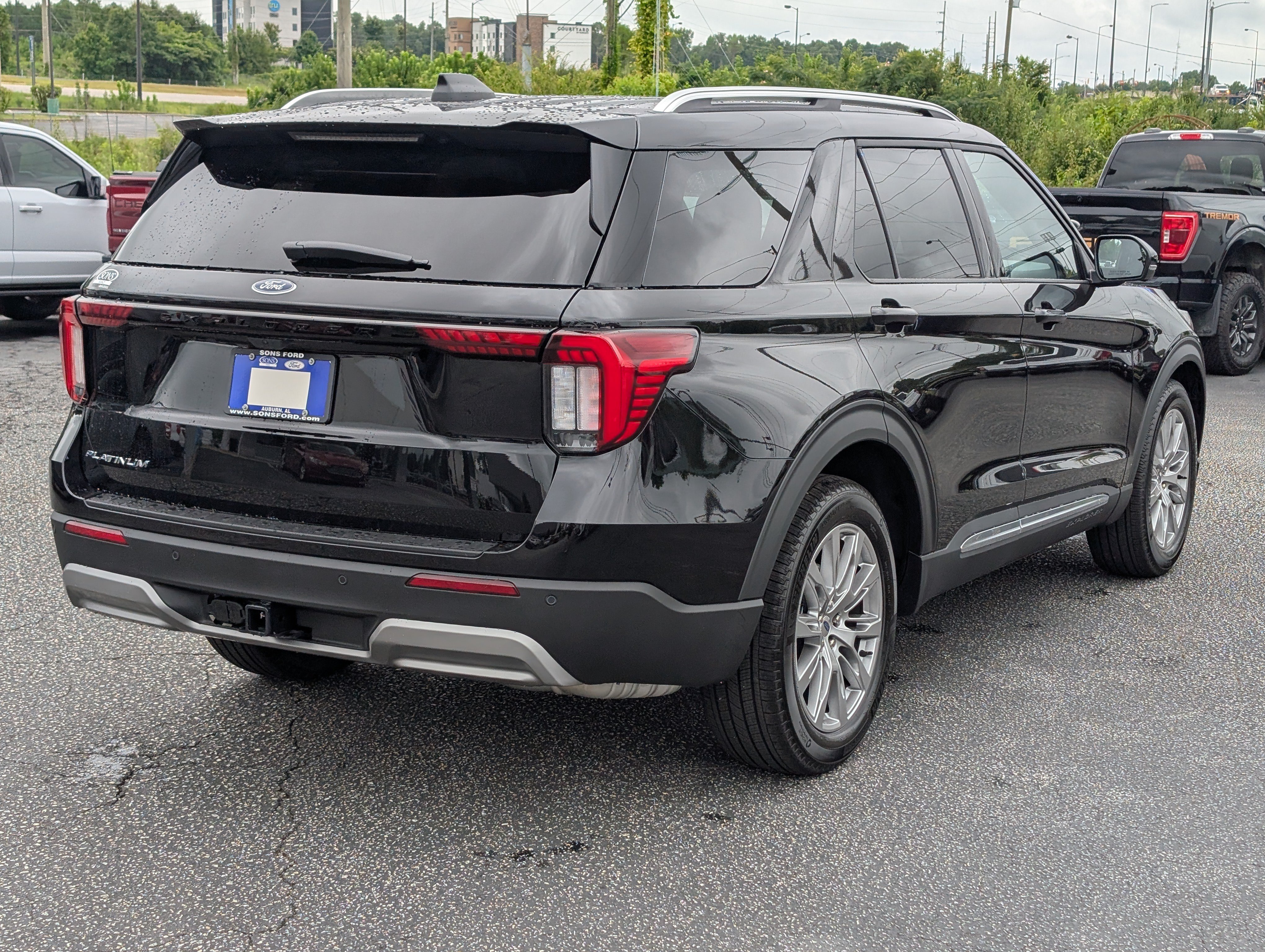 New 2026 Ford Explorer Platinum RWD image 9