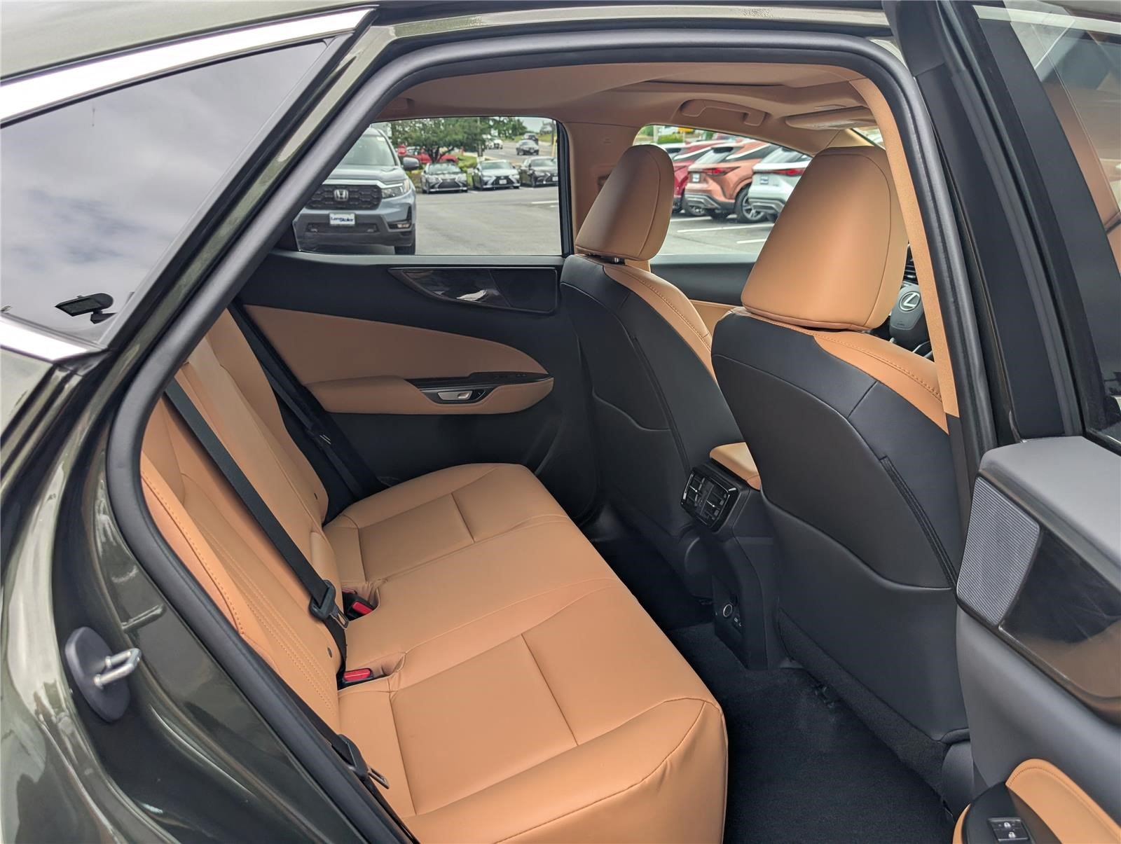 Certified 2025 Lexus NX 350 AWD w/ Accessory Package (2T) image 12