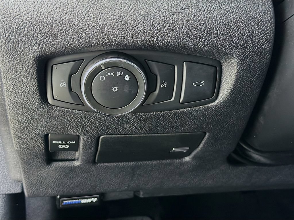 Used 2018 Lincoln Continental Select FWD image 13