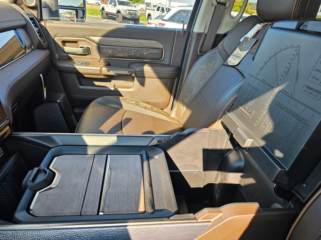 Used 2025 RAM 3500 Longhorn image 25