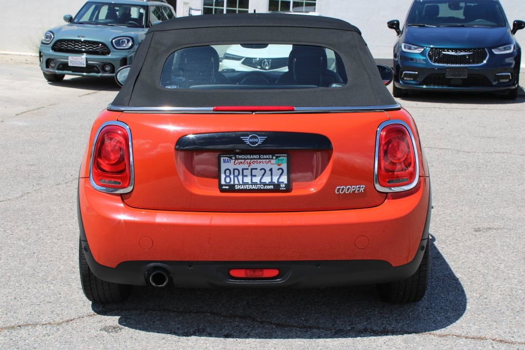 Used 2019 MINI Cooper Convertible w/ Signature Upholstery Package image 5