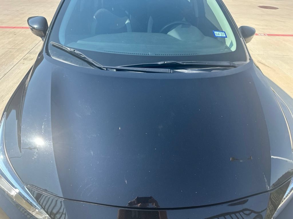 Used 2020 Nissan Versa SV FWD image 22