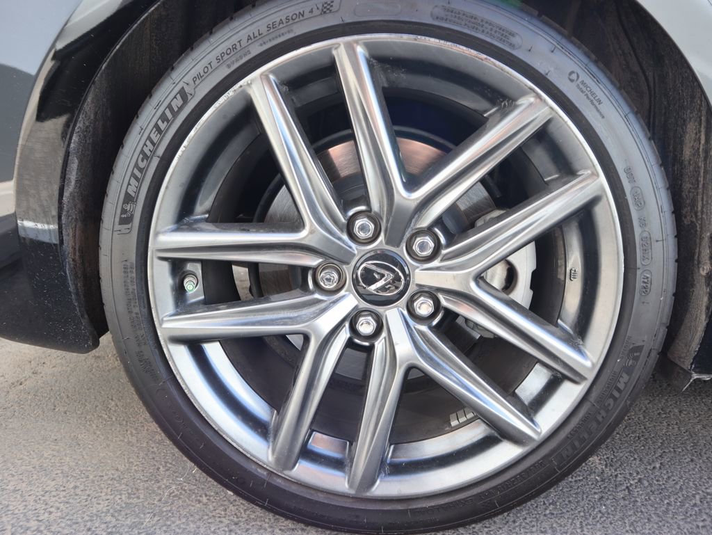 Used 2016 Lexus IS 350 w/ F Sport Package RWD image 14