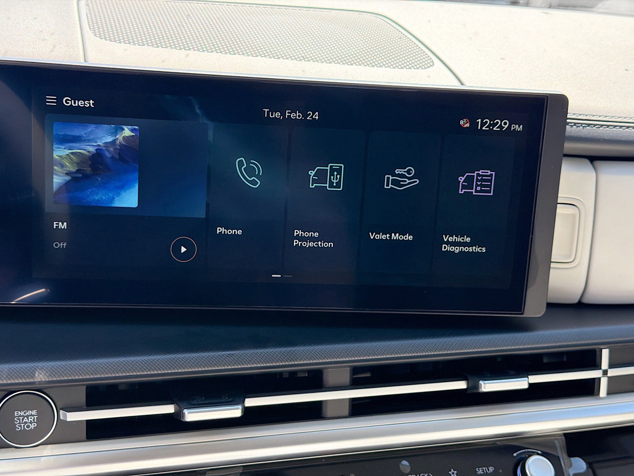New 2026 Hyundai Santa Fe SE FWD image 30