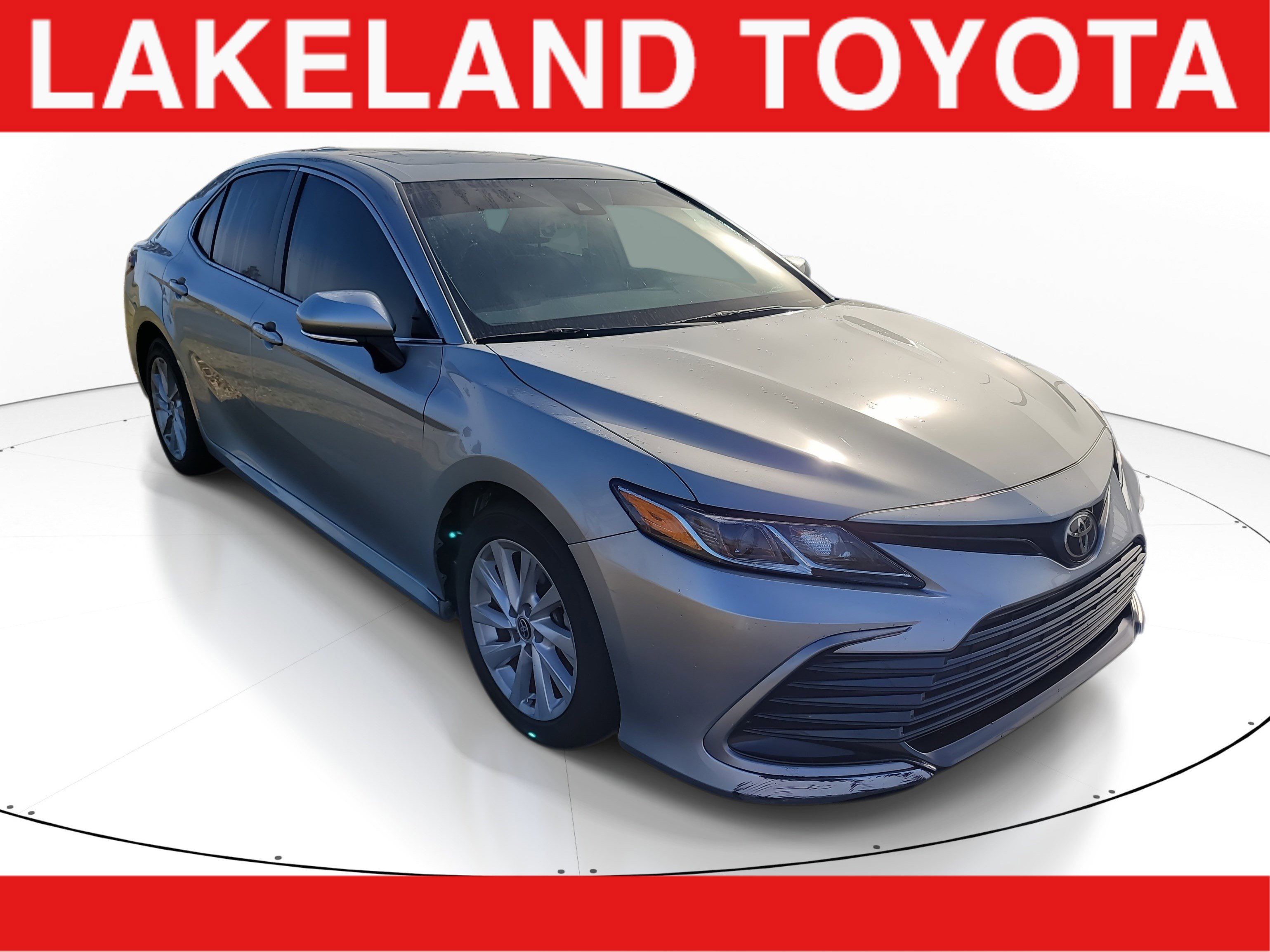Used 2024 Toyota Camry LE w/ Convenience Package image 1