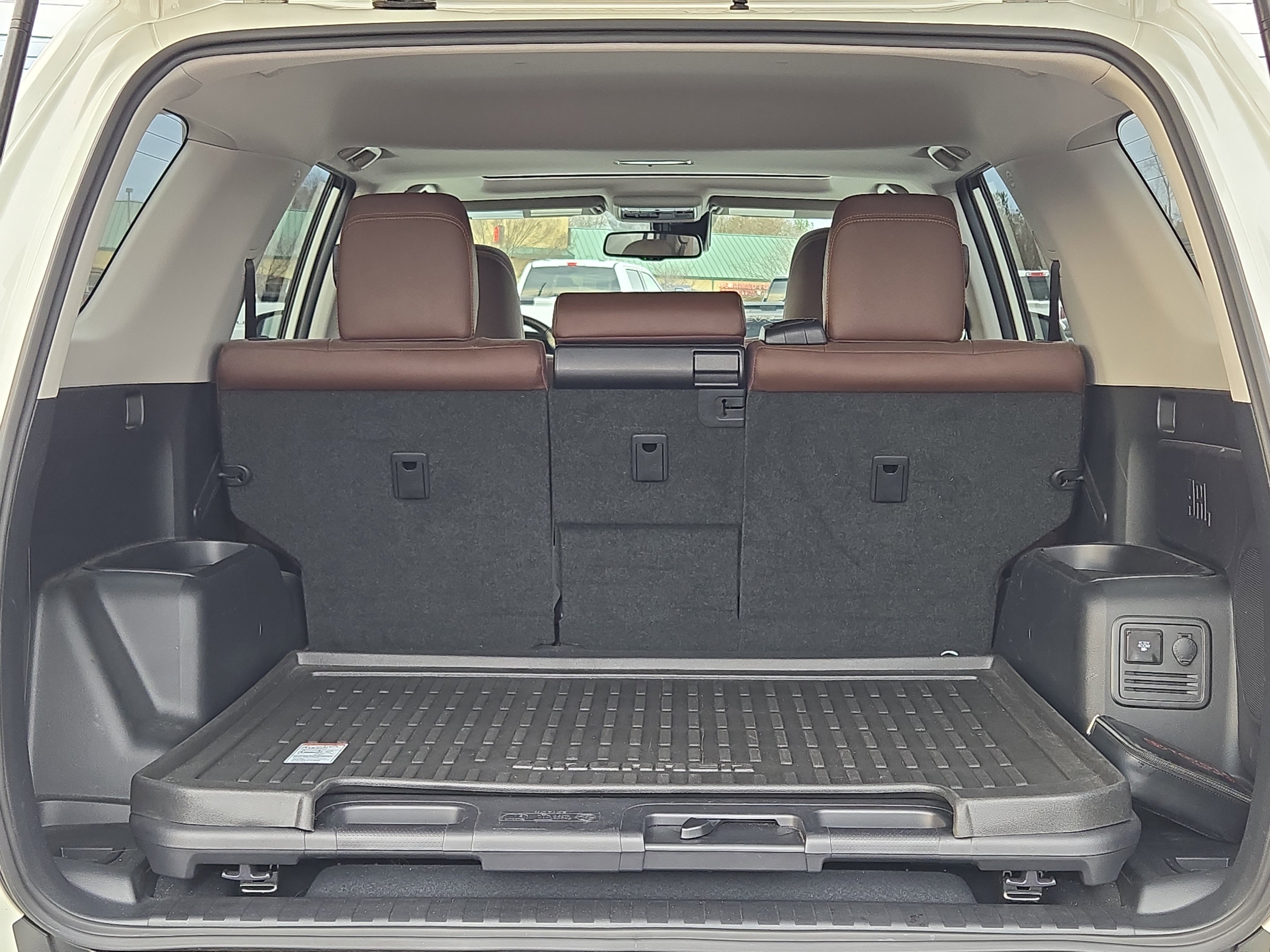 Used 2023 Toyota 4Runner Limited image 13