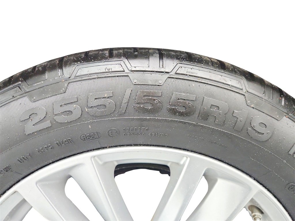 Used 2018 Jaguar F-PACE Prestige image 41