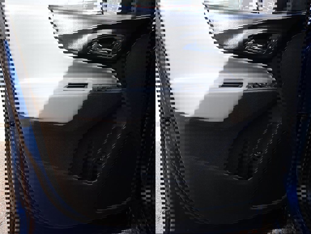 Used 2022 Chevrolet Equinox LT image 22