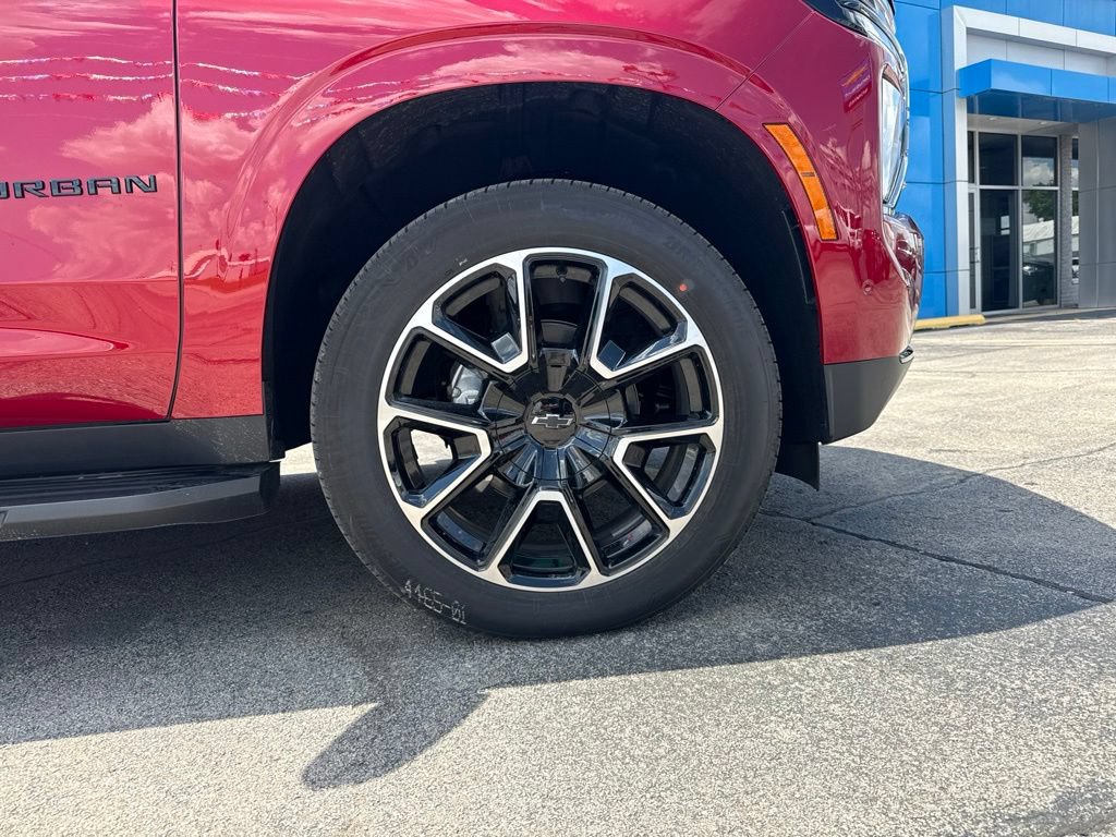 New 2026 Chevrolet Suburban RST w/ RST Capability Package AWD/4WD image 3