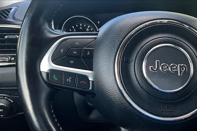 Used 2021 Jeep Compass Latitude AWD/4WD image 11