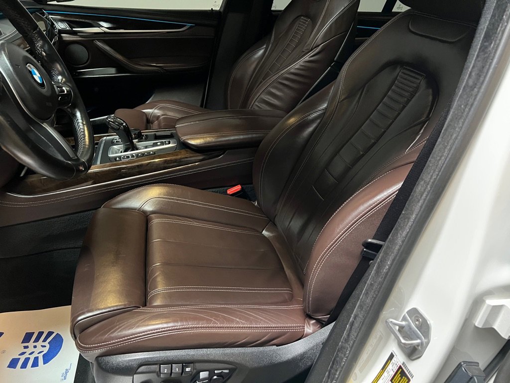 Used 2017 BMW X5 xDrive50i image 23