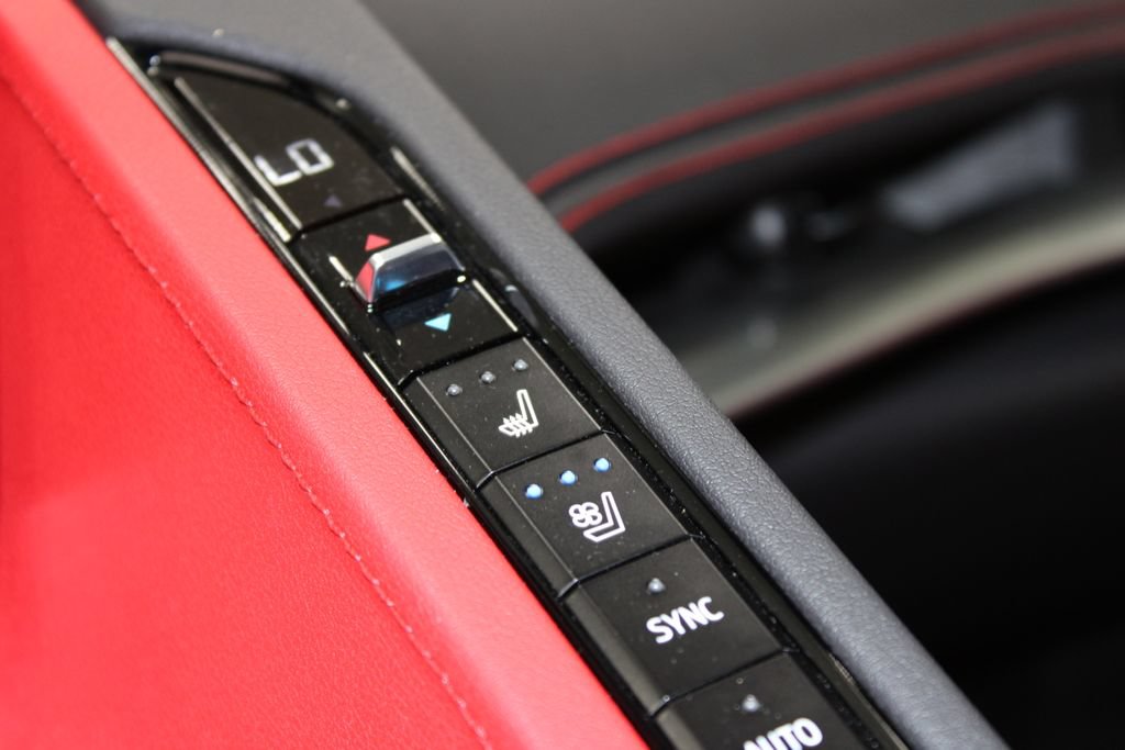 Used 2023 Chevrolet Corvette Stingray Preferred Conv w/ Z51 Performance Package RWD image 46