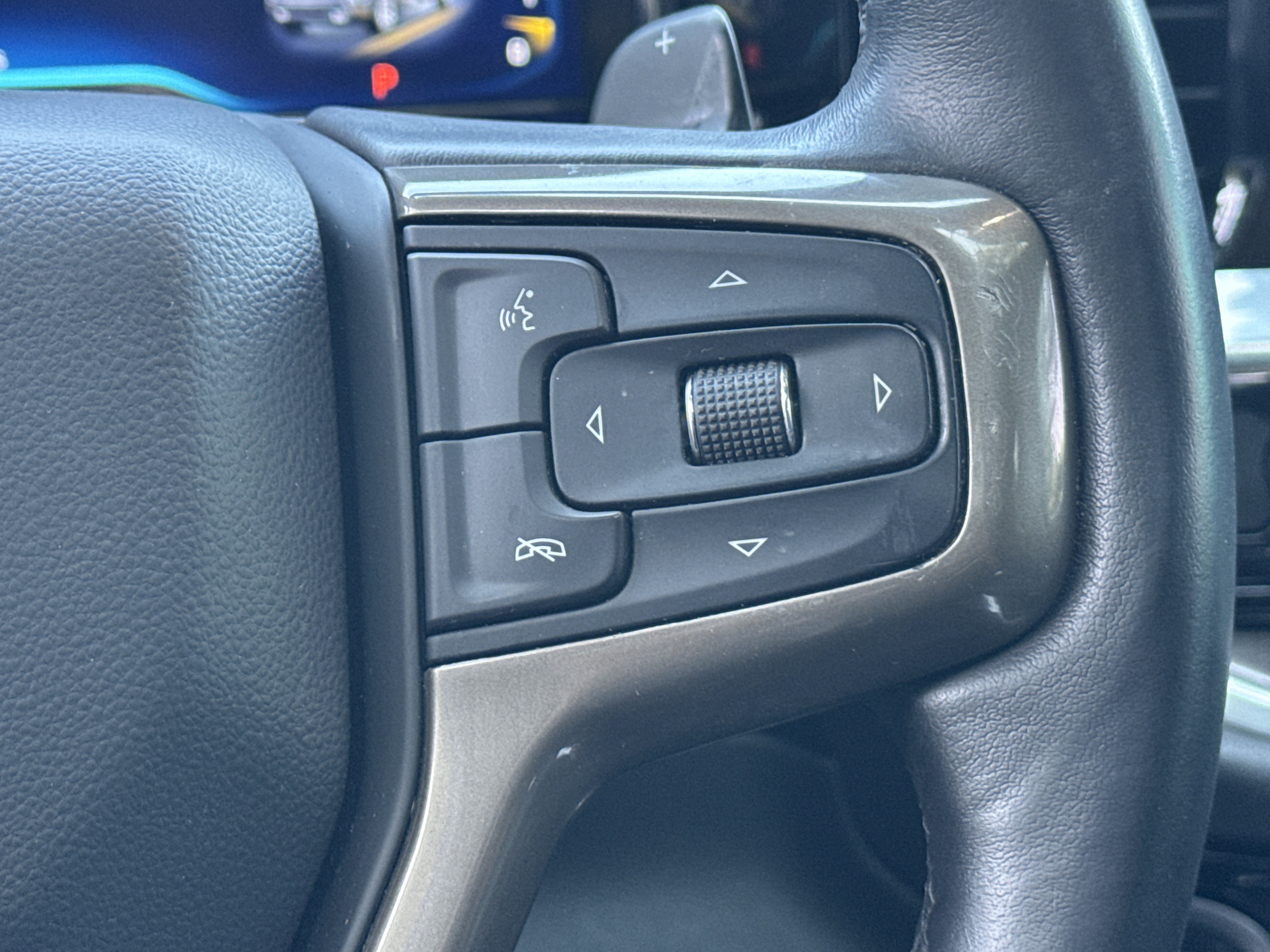 Used 2022 Chevrolet Silverado 1500 High Country w/ Z71 Off-Road Package AWD/4WD image 28