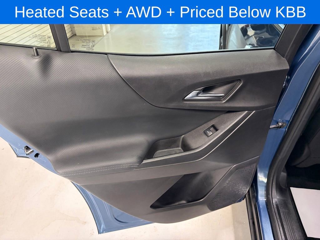 Used 2025 Chevrolet Equinox LT w/ Convenience Package II AWD/4WD image 16
